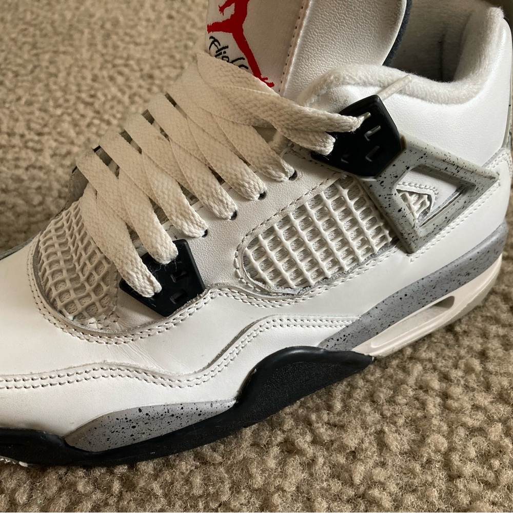 Jordan 4s - Picture 6 of 13